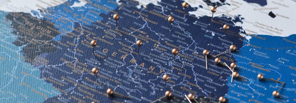 detailed-europe-map-pin-board-navy-blue-1eu-aspect-ratio-1140-400